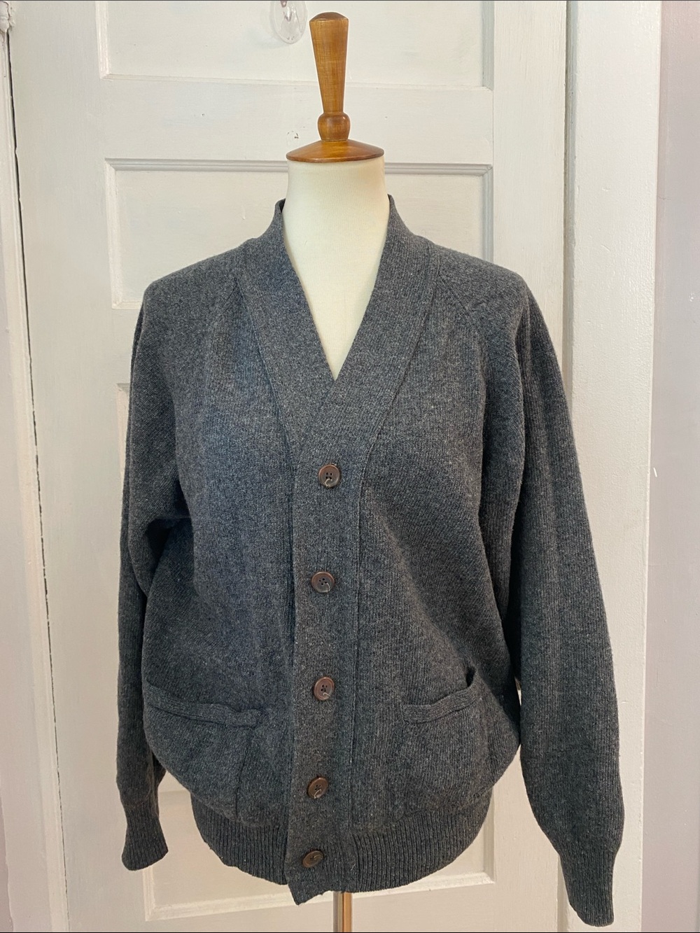 Willis&Geiger Vintage Lambswool Gray Cardigan Sweater, Size L